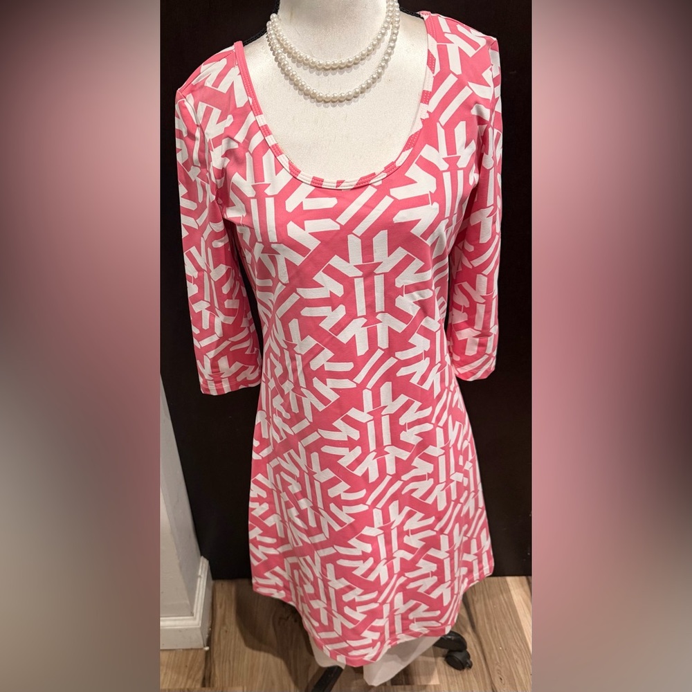 MAHI GOLD Pink and White Patterned Dress